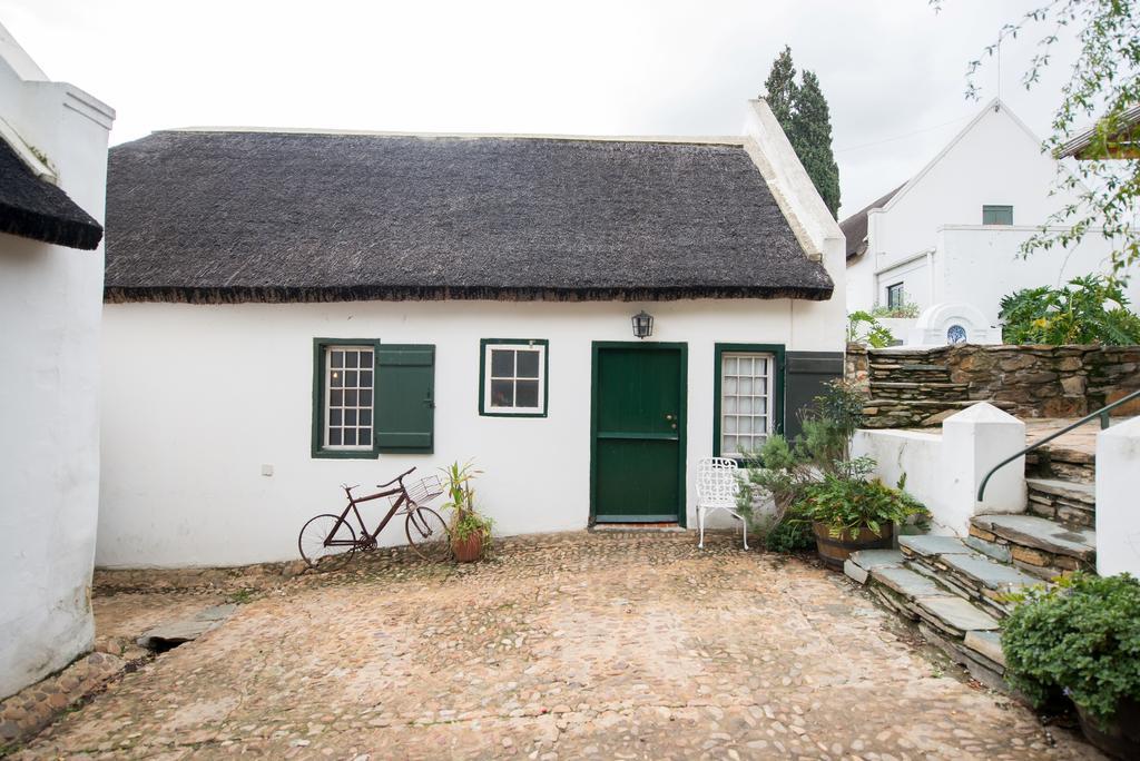 Tulbagh Country Guest House - Cape Dutch Quarters Exterior photo