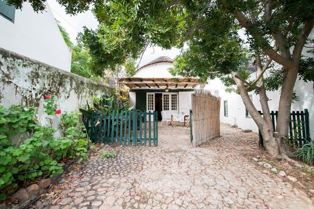Tulbagh Country Guest House - Cape Dutch Quarters Exterior photo