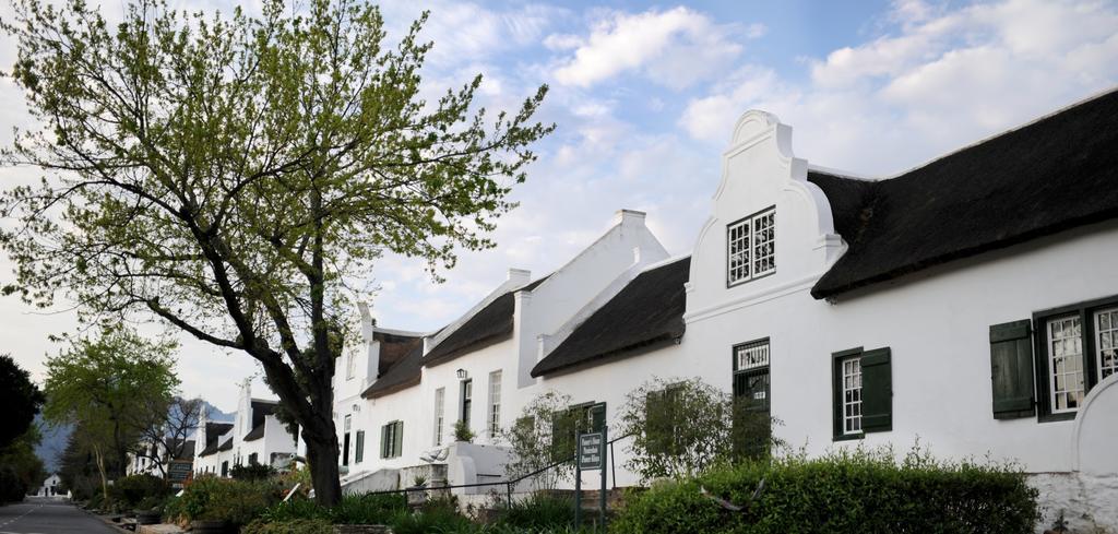 Tulbagh Country Guest House - Cape Dutch Quarters Exterior photo